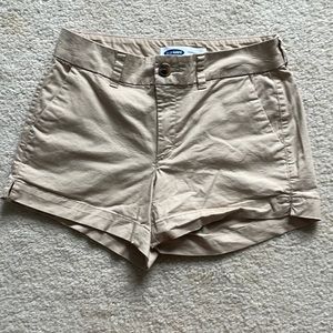 old navy tan shorts khaki